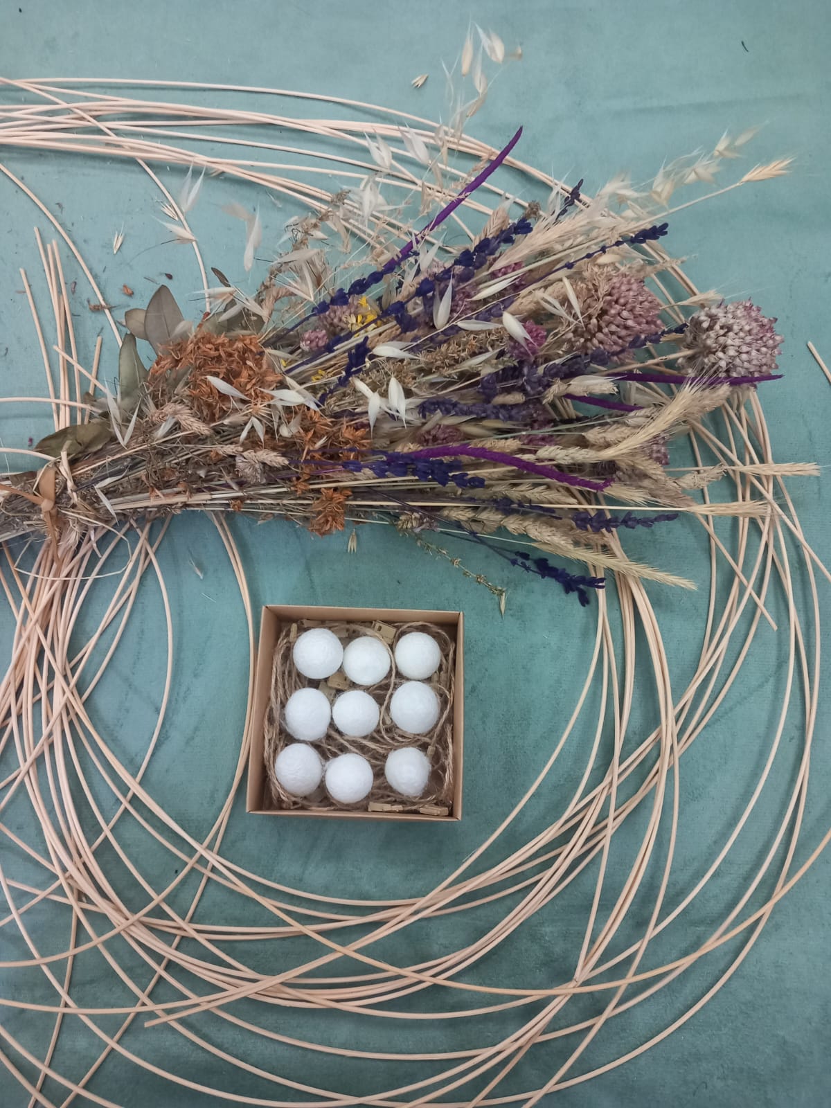 Natural Silk Cocoons